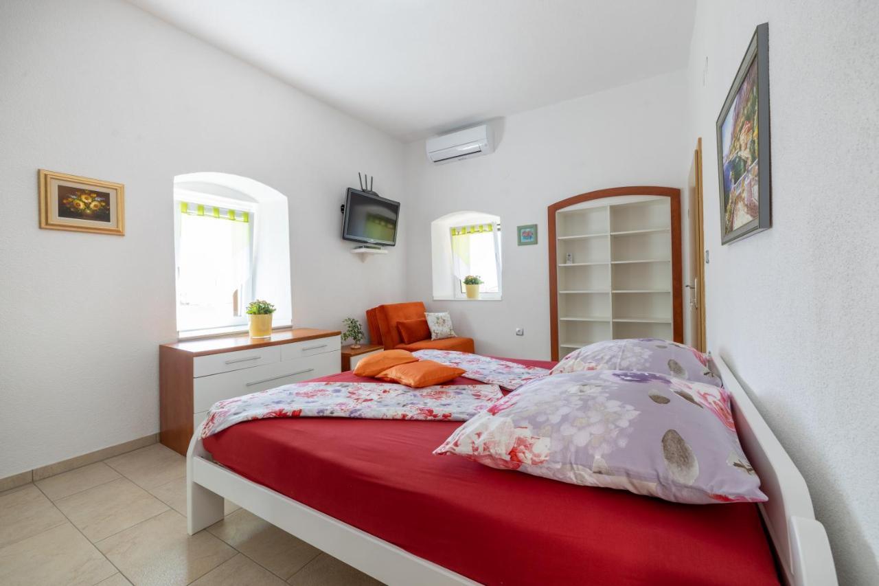 Apartmani Soldan Makarska Exteriör bild
