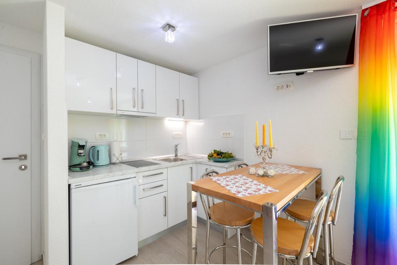 Apartmani Soldan Makarska Exteriör bild