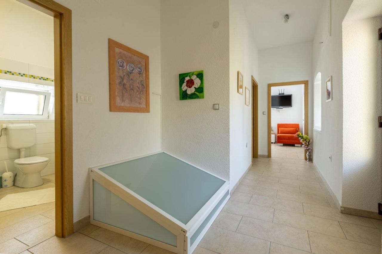 Apartmani Soldan Makarska Exteriör bild