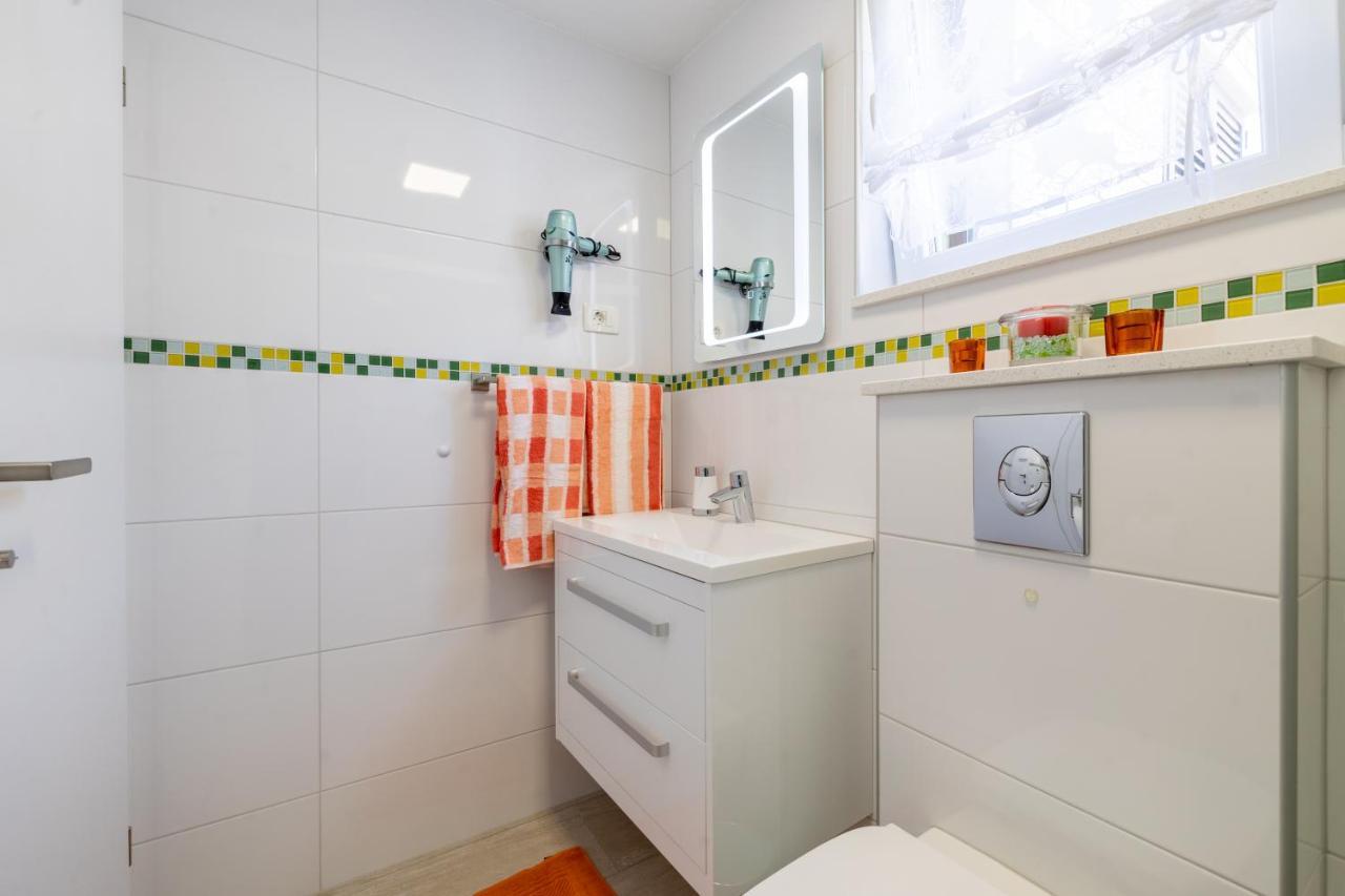 Apartmani Soldan Makarska Exteriör bild